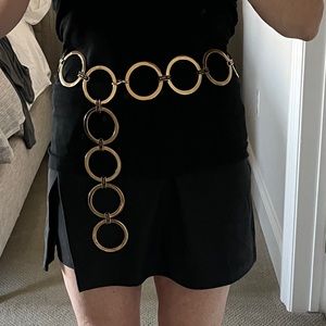 St. John circle link belt